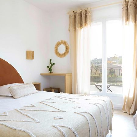 Le Relais d'Agay Hotel Saint-Raphael  Bagian luar foto