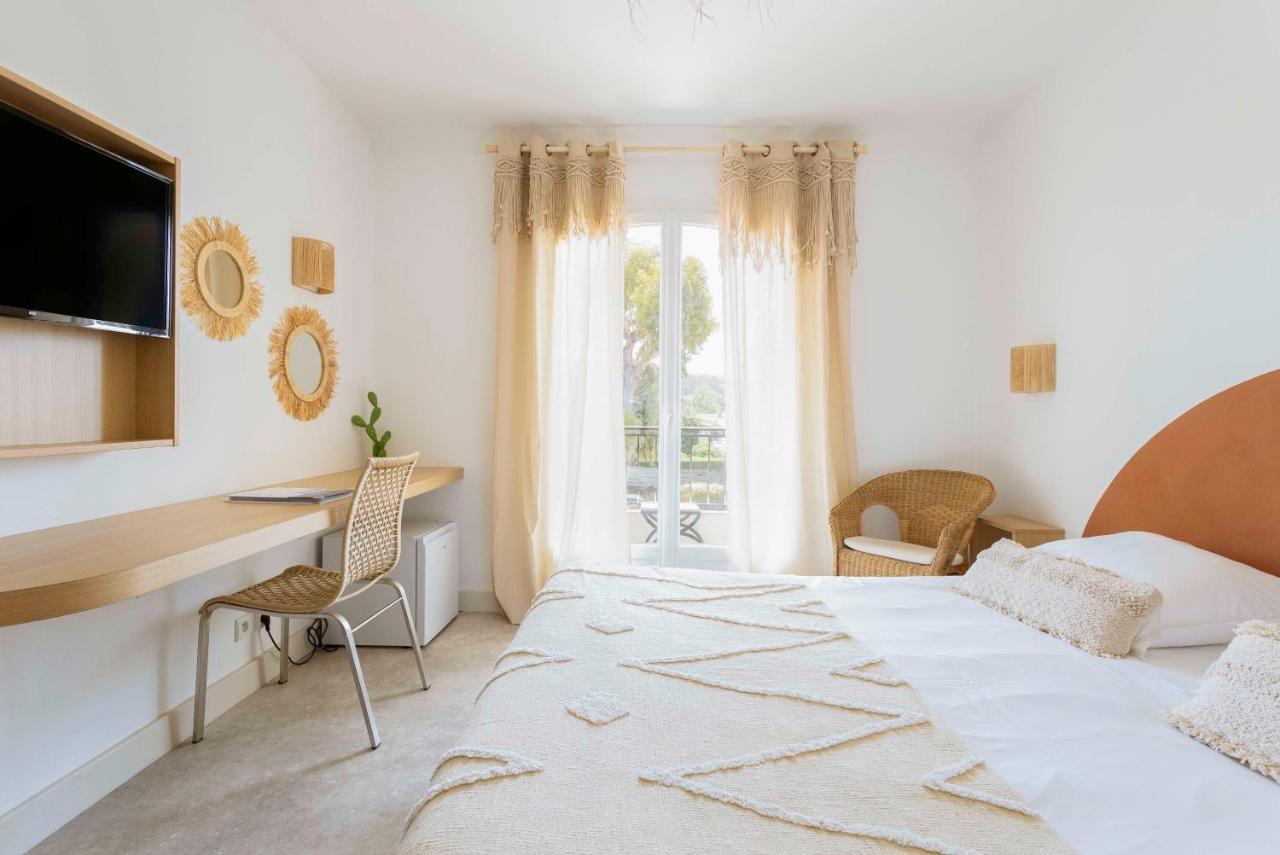 Le Relais d'Agay Hotel Saint-Raphael  Bagian luar foto